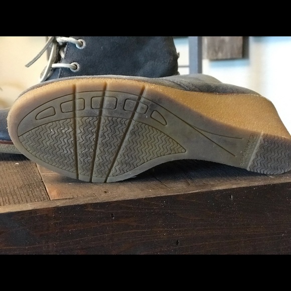 Sperry - Picture 3 of 3